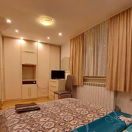 Libera Hotel *